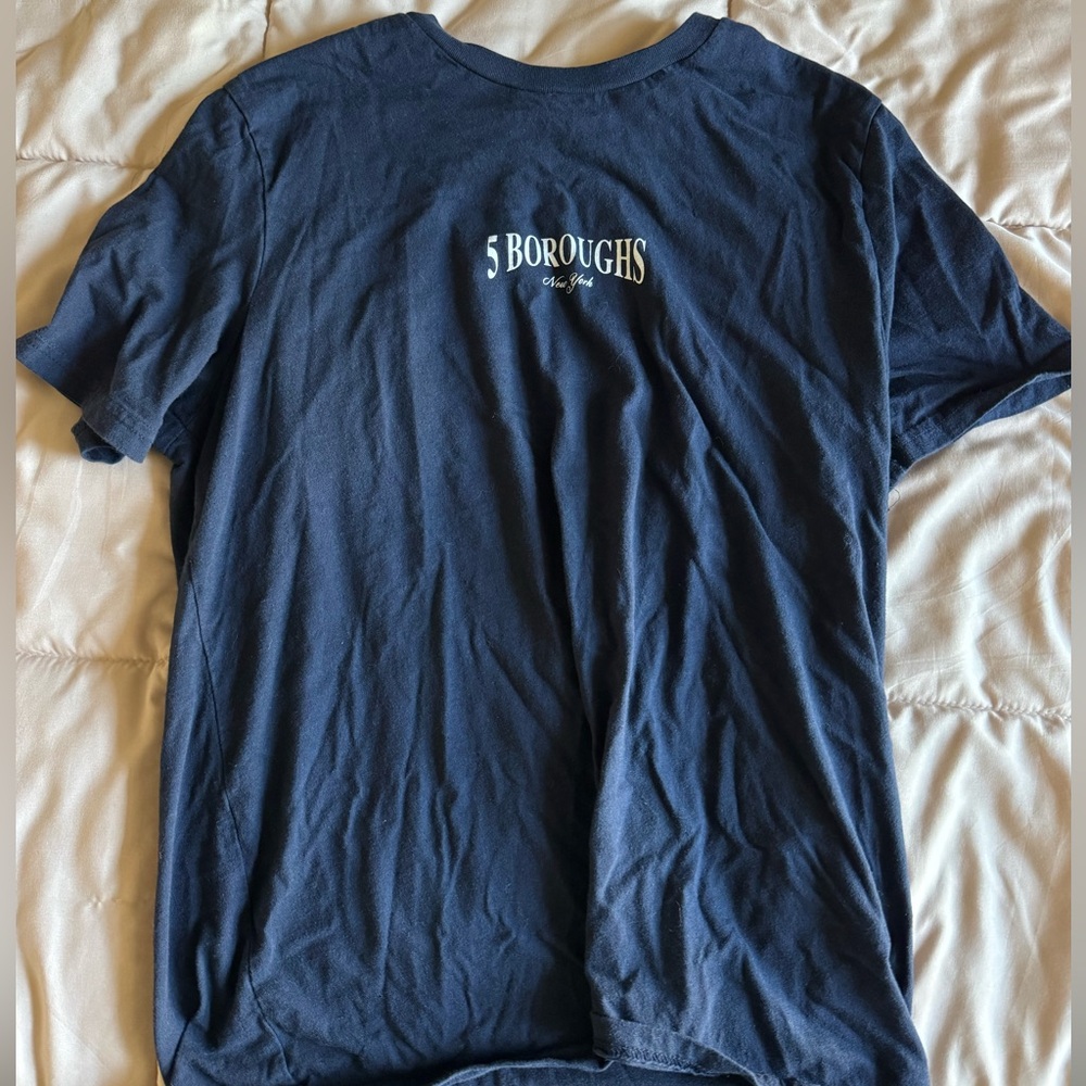 Old navy tshirt